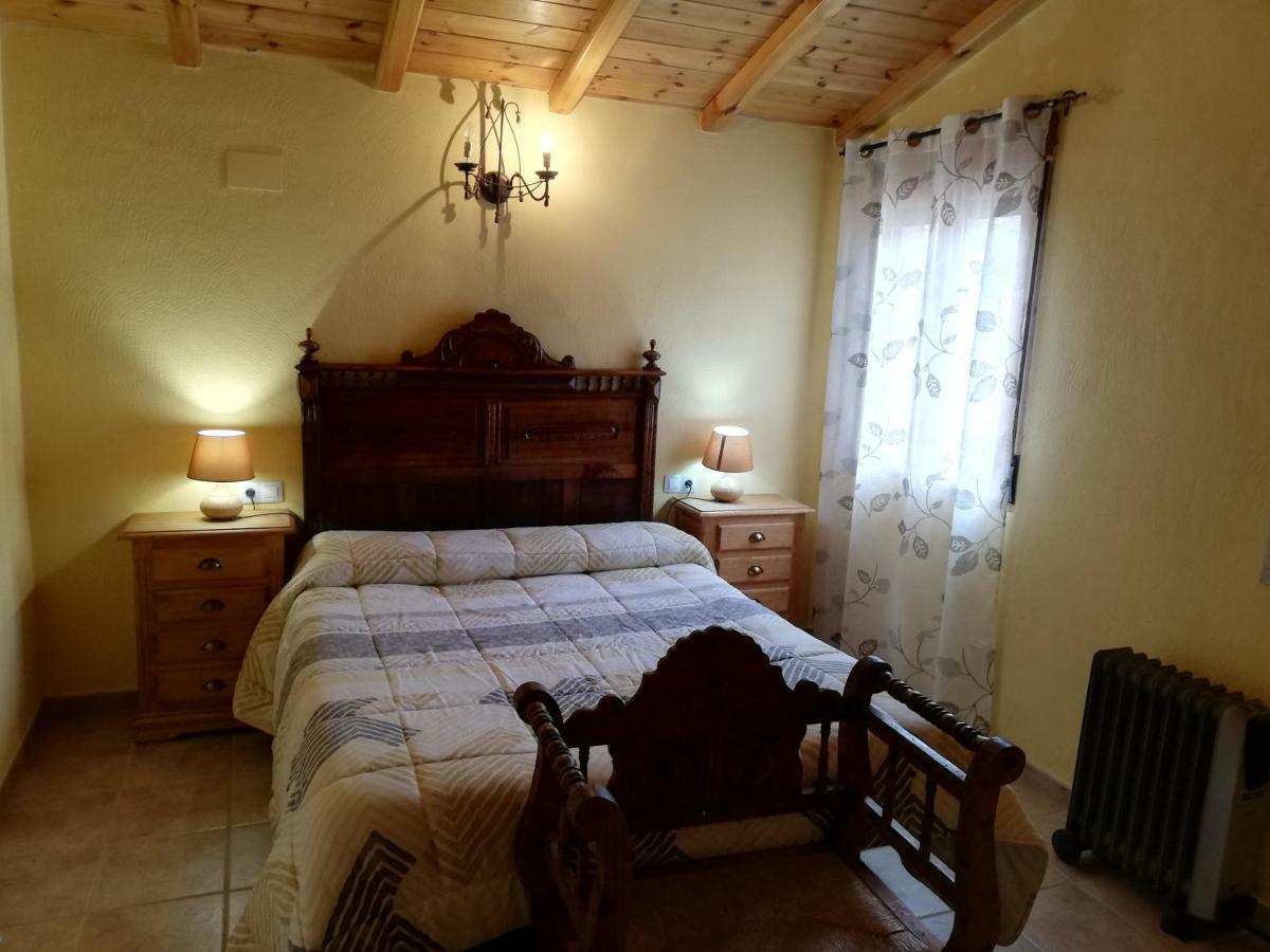 Alojamientos Rurales Vado Ancho La Encina Arroyo Frio Bagian luar foto